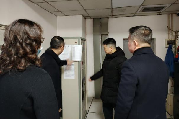 省尊龍凱時(shí)集團(tuán)黨委書記、董事長(zhǎng)游勇檢查督導(dǎo)春節(jié)安全生產(chǎn)并看望慰問干部員工